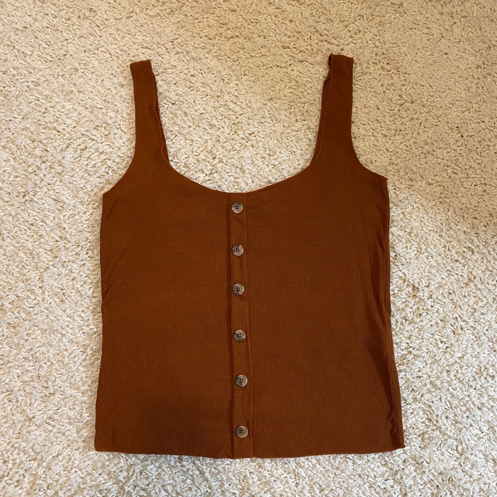 Sleeveless top